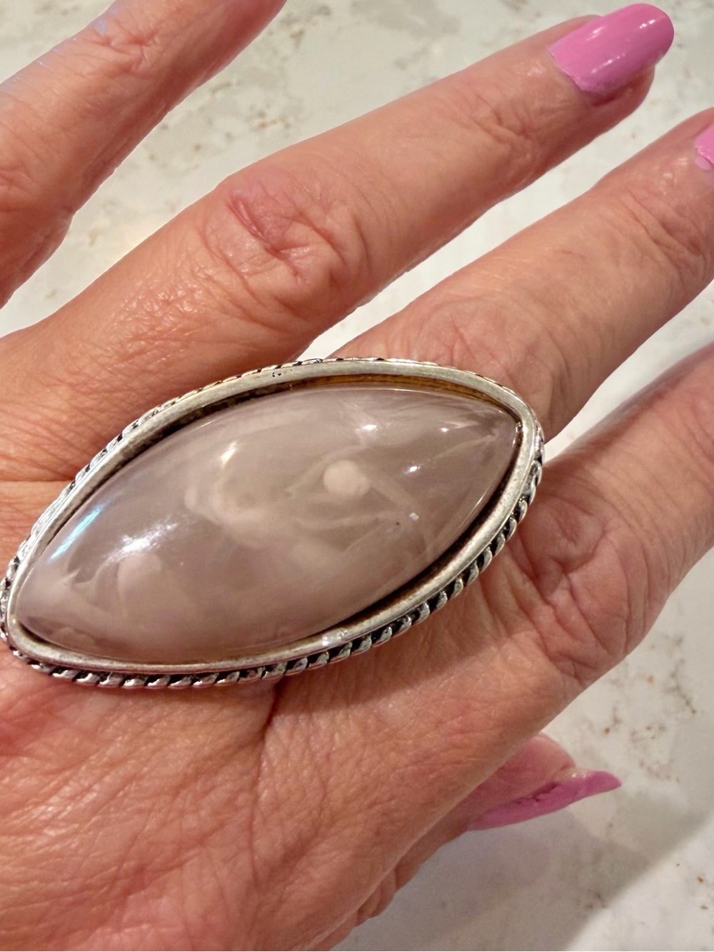 Elegant beige Marbled Statement Ring in Silver Setting Adjustable SZ 8